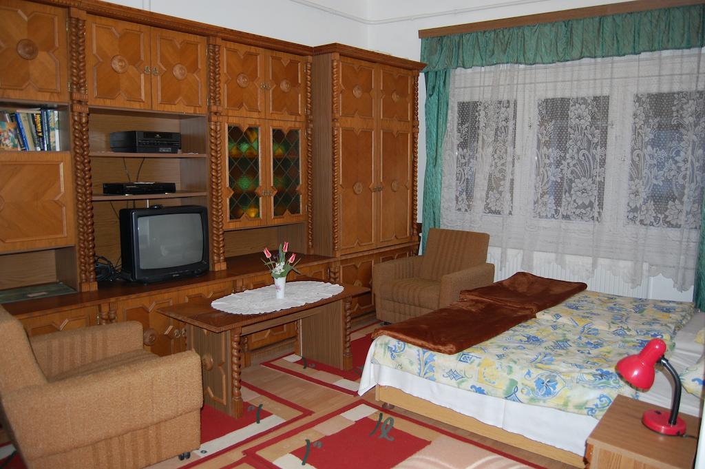 Zach Klara Utcai Apartman Visegrád Cameră foto